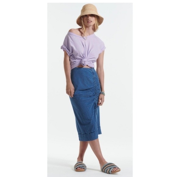 Pilcro Dresses & Skirts - Pilcro Anthropologie Women Midi Skirt 6 Blue Striped Ruched Pull On Side Slit